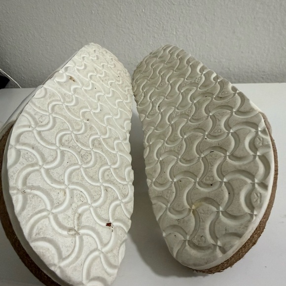 Birkenstock White Double Strap Sandals - Picture 7 of 8